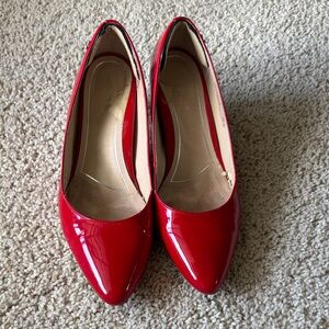 Vionic Red Patent Leather Heels